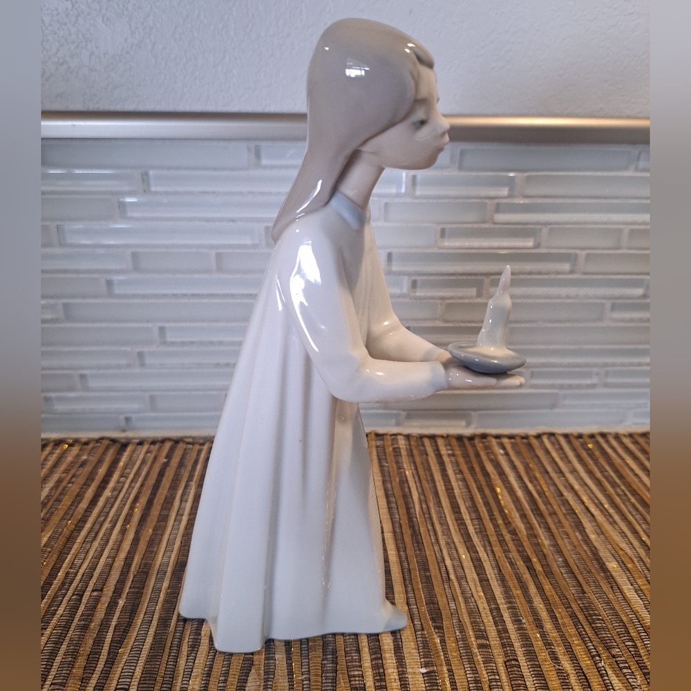 Lladro Girl with Candle Glazed Finish Figurine. Vintage. Retired in 2000